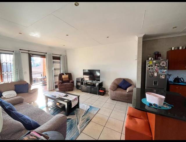 2 BEDROOM APARTMENT FOR SALE IN SONNEVELD